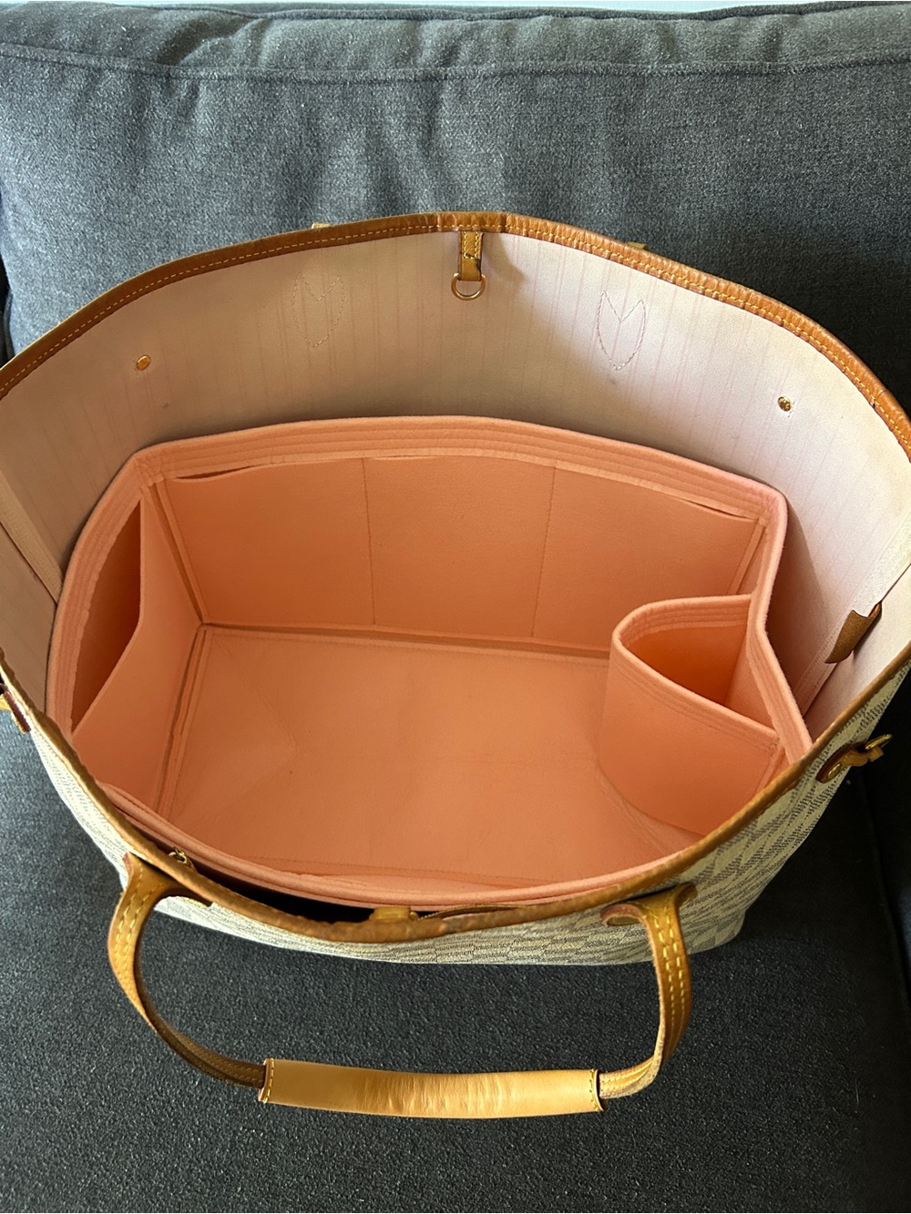 Louis Vuitton Azur Rose Ballerine GM Neverfull - Picture 9 of 17